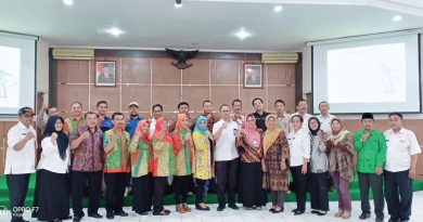 Rapat Koordinasi Pembinaan dan Pemberdayaan KIM serta Sosialisasi Anugerah Pewarta Jatim 2019 Rapat Koordinasi Pembinaan dan Pemberdayaan KIM serta Sosialisasi Anugerah Pewarta Jatim 2019